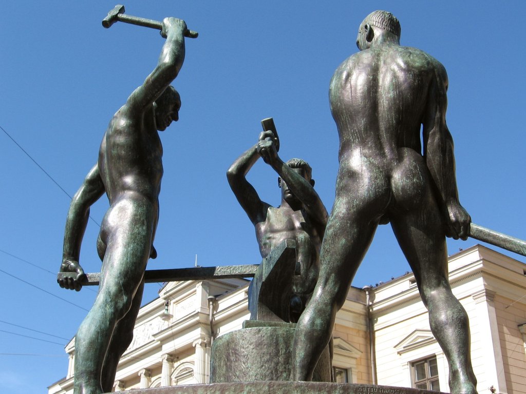 The Three Smiths Statue, Helsinki